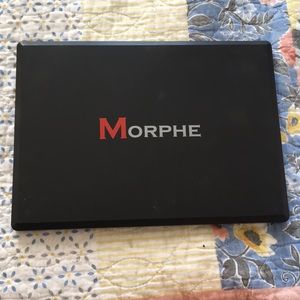 Morphe 35O eyeshadow palette
